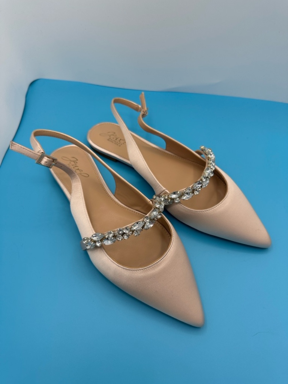 New! Jewel Badgley Mischka Bambi Slingback flat. Womens size 8  NWOT